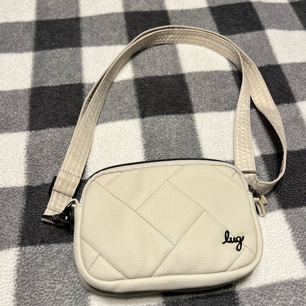 Lug coupe- sandstone